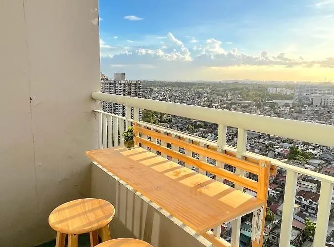Sunset View W/ King Bednwi-fi At Grace Res, Taguig Apartment Manila